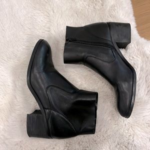 Gianni Bini Leather Ankle Boots